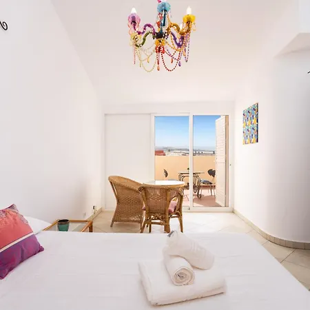 Duplex With Sea Views & Terrace In Alcala Appartement
